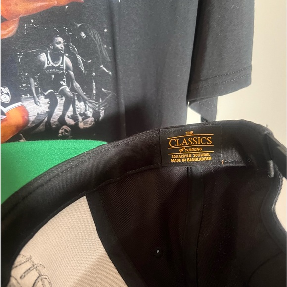 Mikal Bridges “Brooklyn Bridges” SnapBack and XL Collector’s tee duo. - Picture 8 of 9